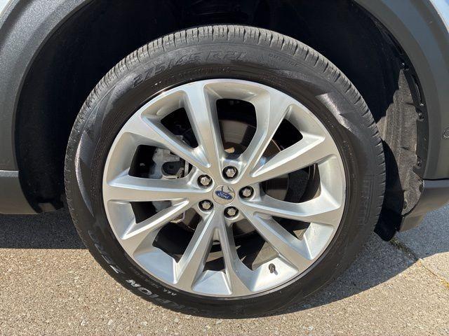used 2022 Ford Explorer car, priced at $35,639
