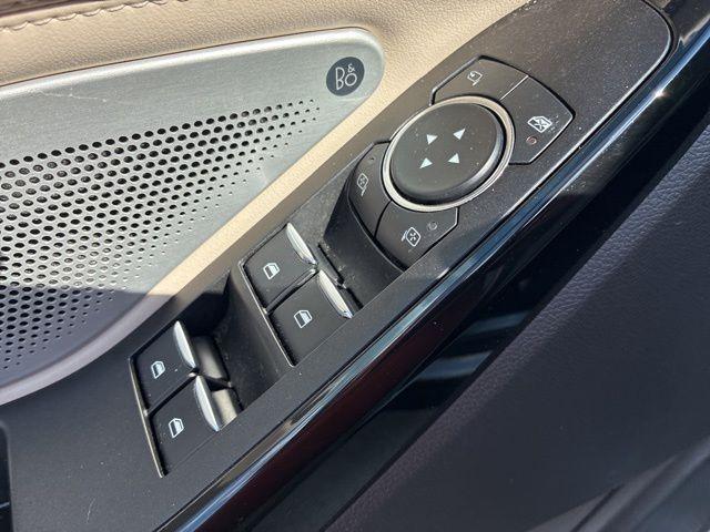 used 2022 Ford Explorer car, priced at $35,639