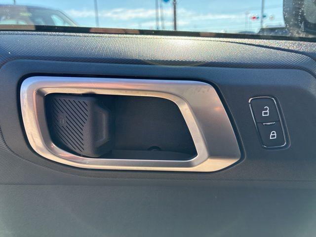 new 2025 Ford Bronco car, priced at $46,475