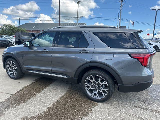 new 2025 Ford Explorer car, priced at $61,165