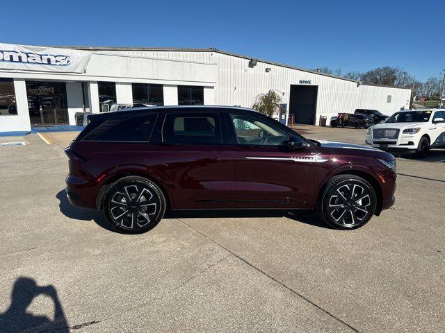 new 2025 Lincoln Nautilus car, priced at $60,646