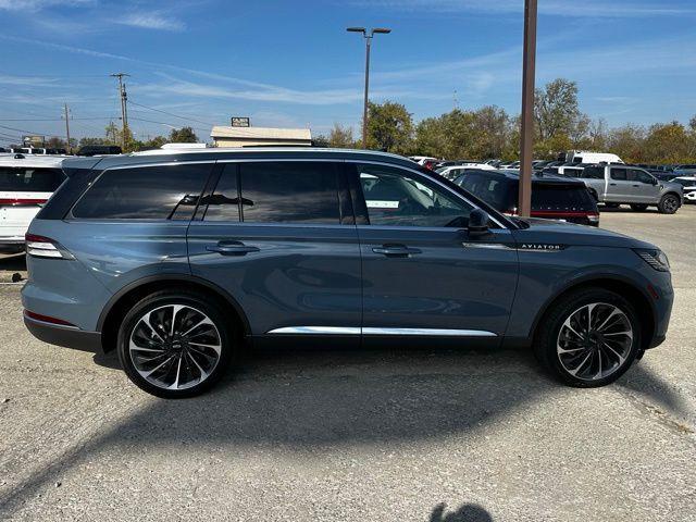 new 2025 Lincoln Aviator car, priced at $74,034