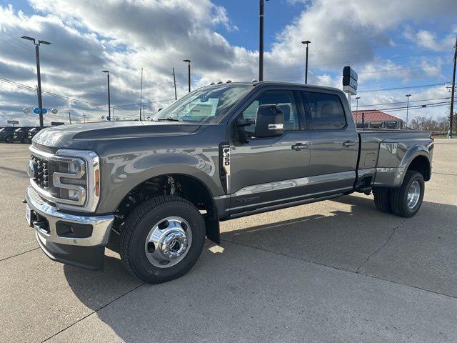 new 2025 Ford F-350 car