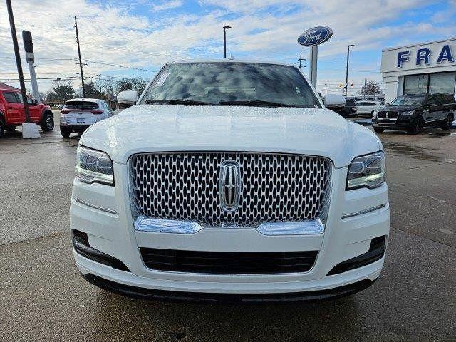 new 2024 Lincoln Navigator car, priced at $100,596