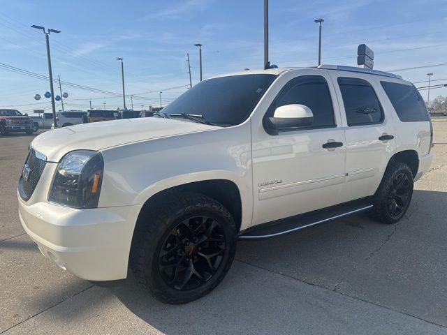 used 2013 GMC Yukon car, priced at $11,990