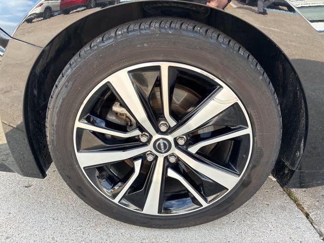 used 2023 Nissan Maxima car, priced at $22,383