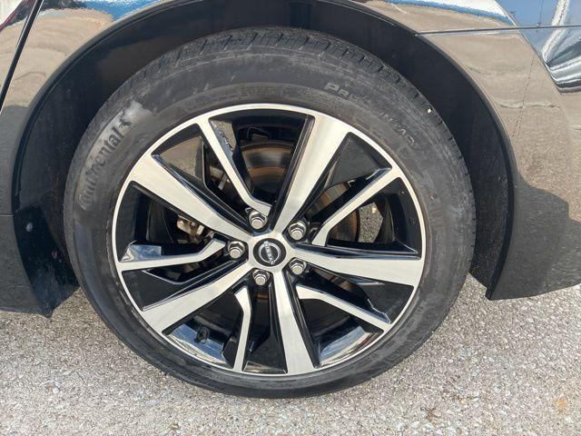 used 2023 Nissan Maxima car, priced at $22,383