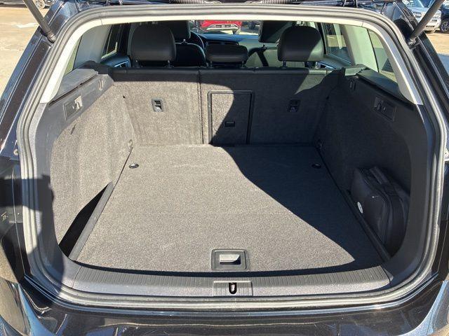 used 2018 Volkswagen Golf Alltrack car, priced at $13,888