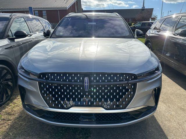 new 2024 Lincoln Nautilus car, priced at $54,825