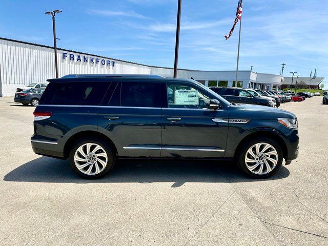 new 2024 Lincoln Navigator car, priced at $98,640