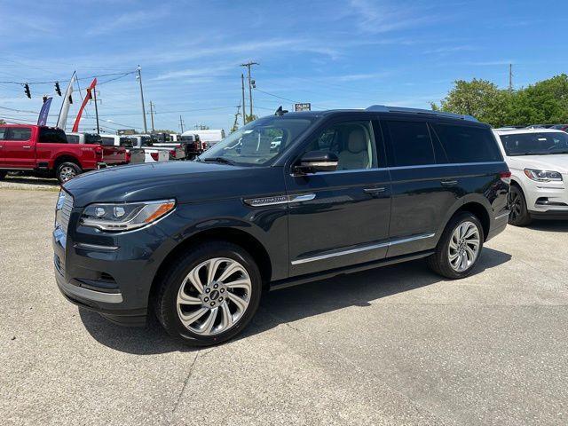 new 2024 Lincoln Navigator car, priced at $98,640