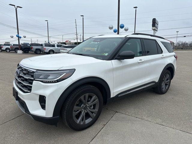 new 2025 Ford Explorer car, priced at $47,257