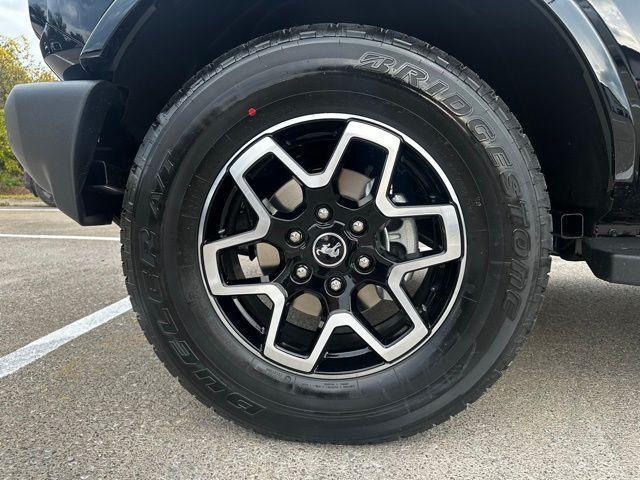 new 2024 Ford Bronco car, priced at $52,275