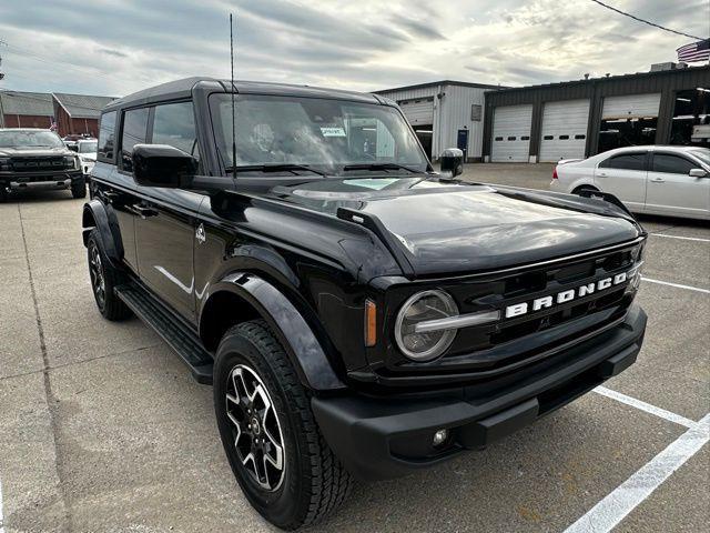 new 2024 Ford Bronco car, priced at $52,275