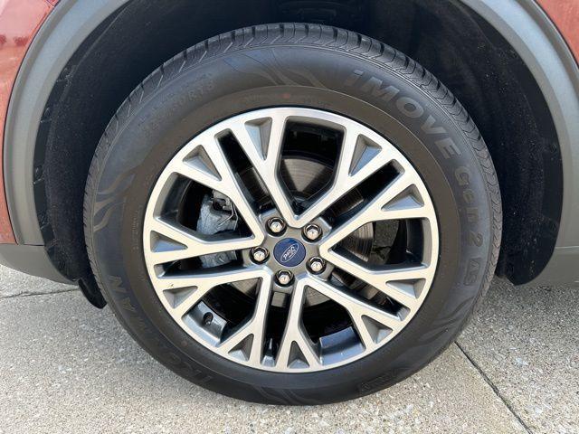 used 2021 Ford Escape car, priced at $20,489