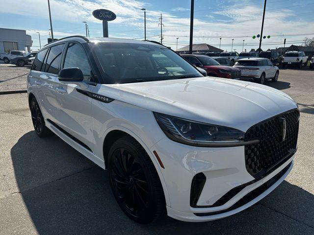 new 2025 Lincoln Aviator car, priced at $78,022