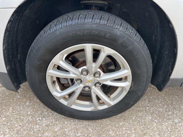 used 2017 Chevrolet Equinox car, priced at $10,000