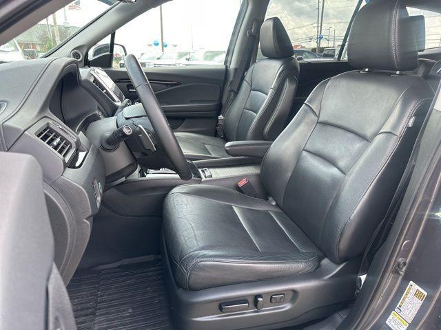 used 2016 Honda Pilot car, priced at $18,919