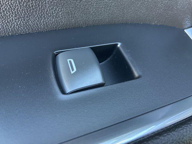 used 2022 Chevrolet Silverado 1500 car, priced at $32,459