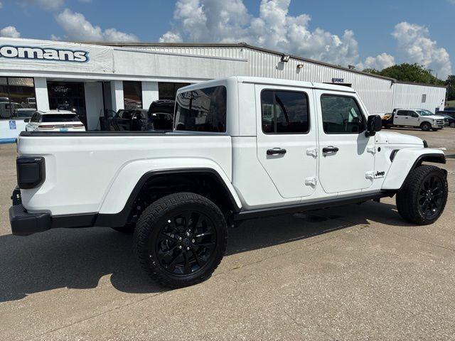 used 2025 Jeep Gladiator car, priced at $38,449