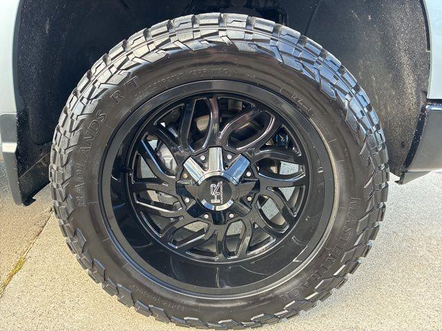 used 2025 Chevrolet Silverado 1500 car, priced at $46,987