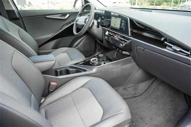 new 2024 Kia Niro Plug-In Hybrid car, priced at $36,691