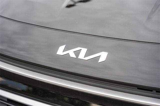 new 2024 Kia Niro car, priced at $29,863