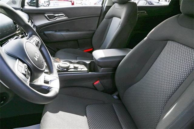new 2024 Kia Sportage Hybrid car, priced at $30,799