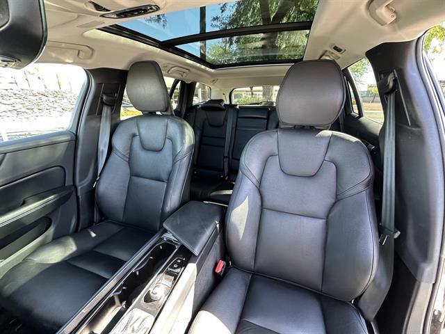 used 2021 Volvo V60 Cross Country car, priced at $21,490