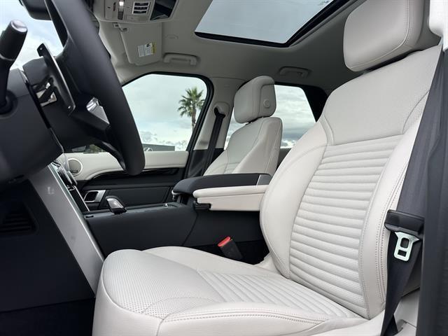 new 2025 Land Rover Discovery car, priced at $63,775