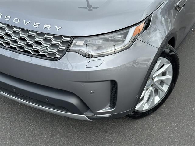 new 2025 Land Rover Discovery car, priced at $63,775