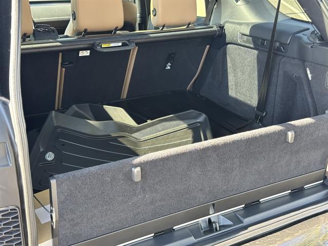 used 2024 Land Rover Discovery car, priced at $53,935