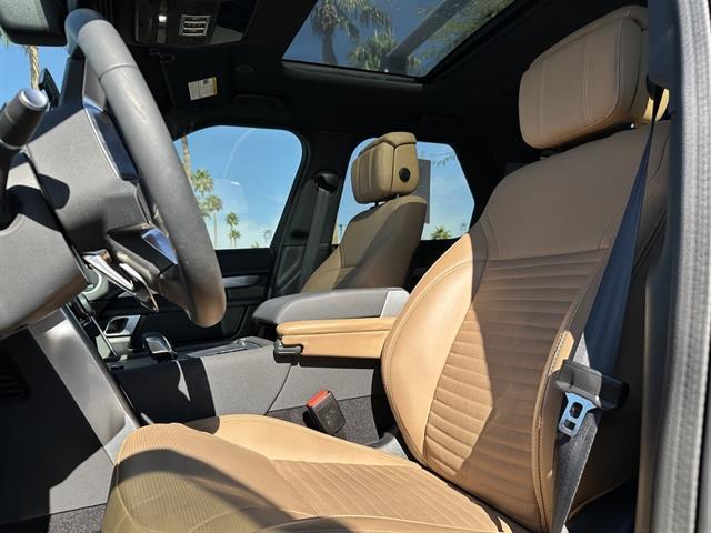 used 2024 Land Rover Discovery car, priced at $53,935