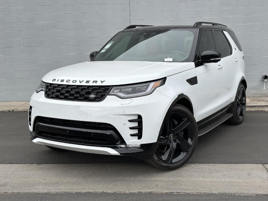 new 2025 Land Rover Discovery car, priced at $80,525