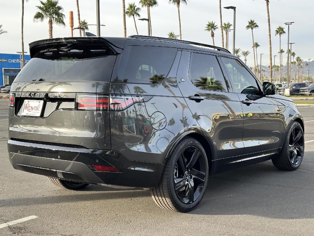 new 2025 Land Rover Discovery car, priced at $84,478