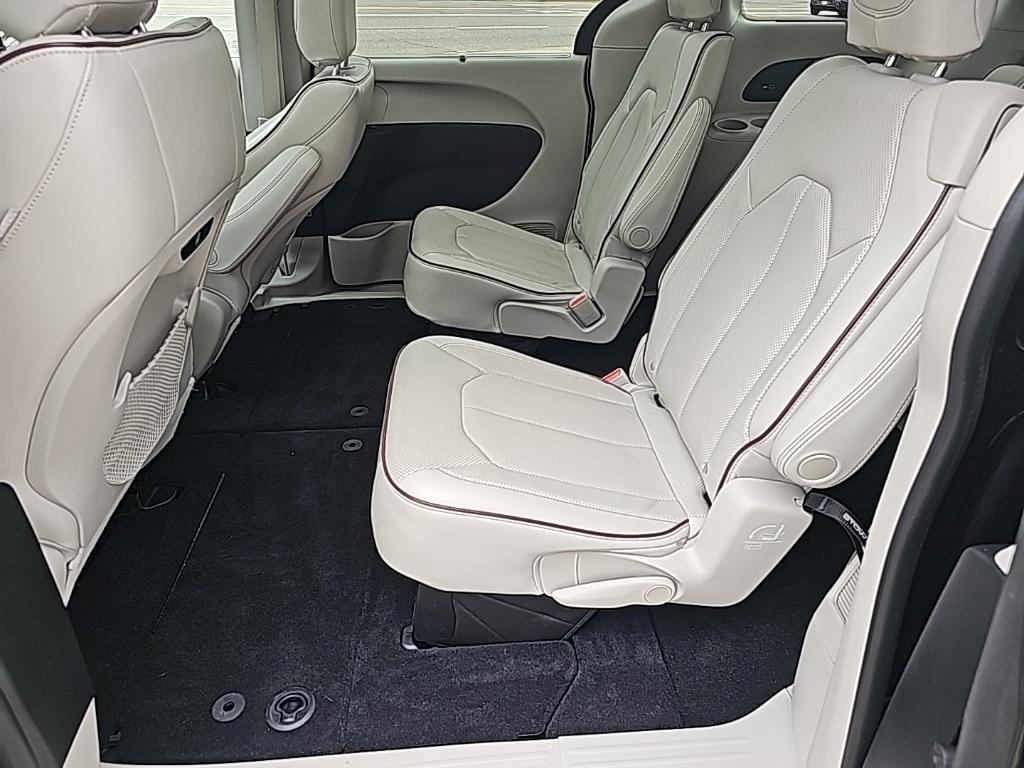 used 2020 Chrysler Pacifica car, priced at $25,981