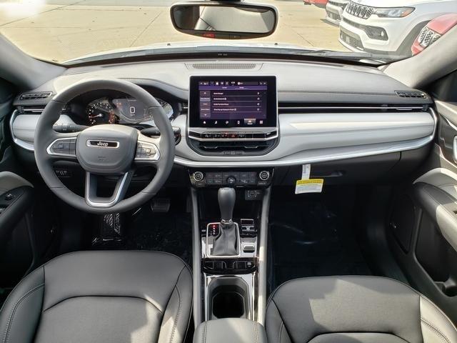 new 2025 Jeep Compass car, priced at $37,710