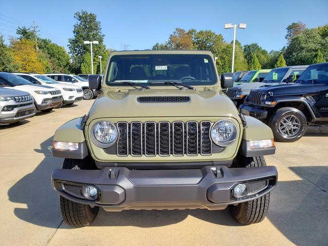 new 2025 Jeep Gladiator car, priced at $46,297