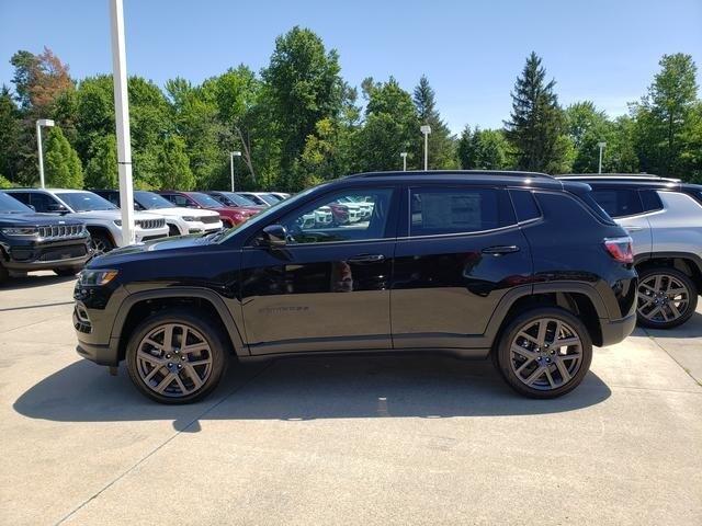 new 2025 Jeep Compass car, priced at $38,217