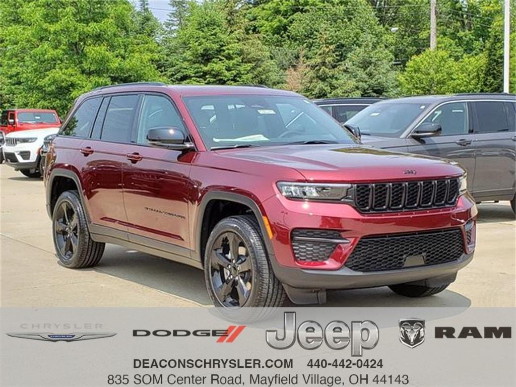 new 2025 Jeep Grand Cherokee car, priced at $46,875