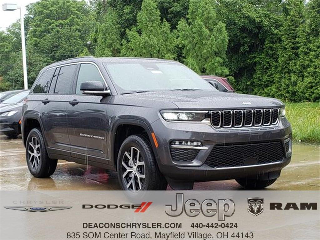 new 2025 Jeep Grand Cherokee car, priced at $46,495