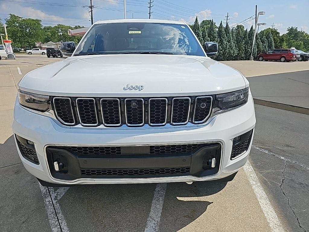 used 2024 Jeep Grand Cherokee car, priced at $49,981