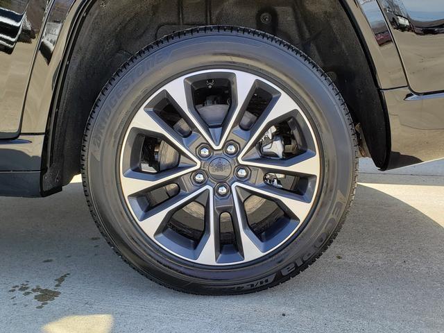 new 2025 Jeep Grand Cherokee L car, priced at $62,670