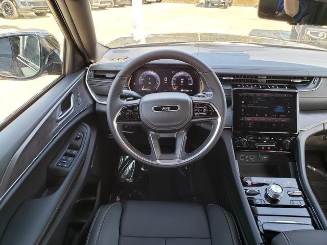 new 2025 Jeep Grand Cherokee L car, priced at $64,170