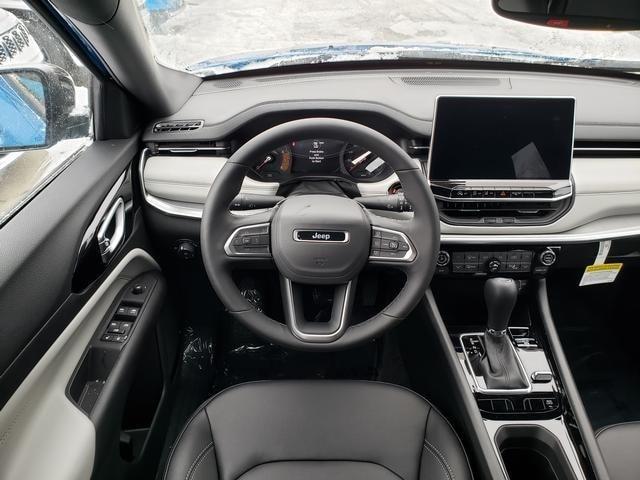 new 2025 Jeep Compass car, priced at $34,435