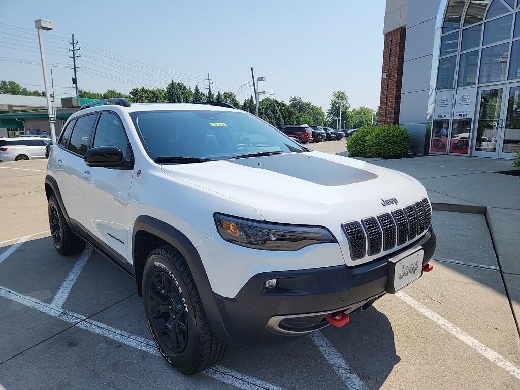 used 2022 Jeep Cherokee car, priced at $31,981