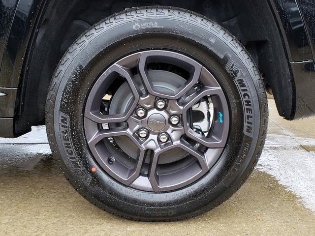 new 2025 Jeep Grand Cherokee 4xe car, priced at $65,875