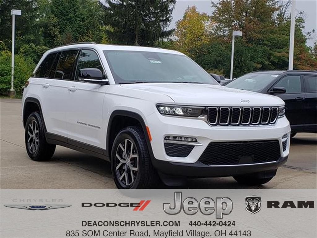 new 2025 Jeep Grand Cherokee car, priced at $46,415
