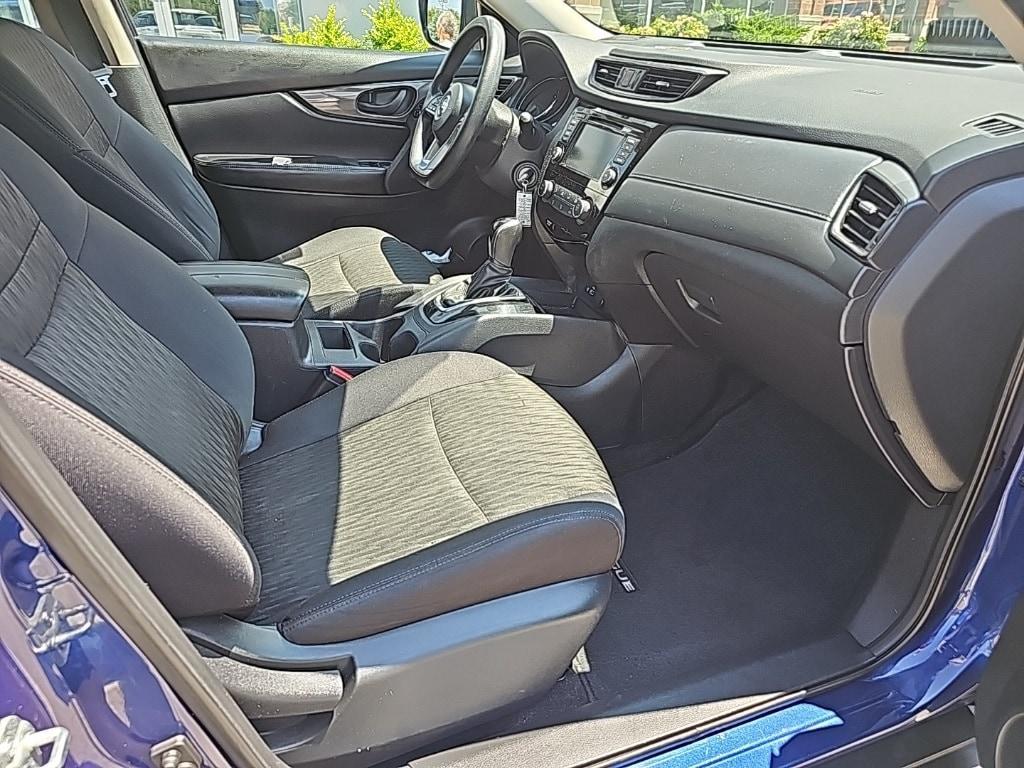 used 2019 Nissan Rogue car, priced at $13,681
