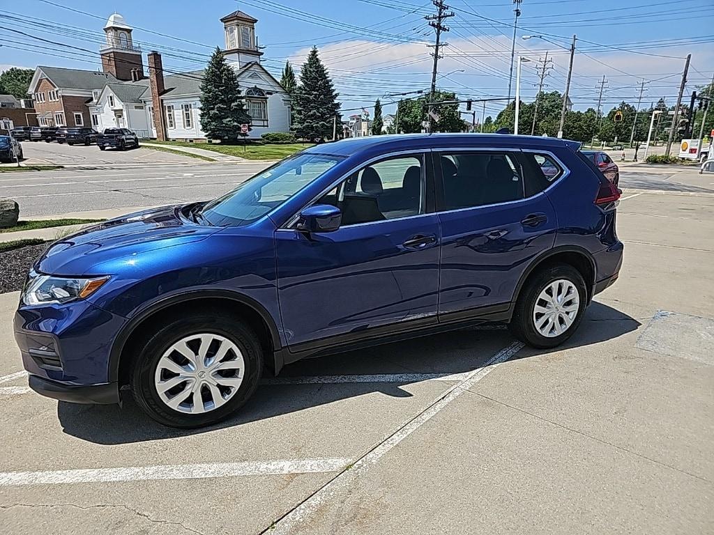 used 2019 Nissan Rogue car, priced at $13,681